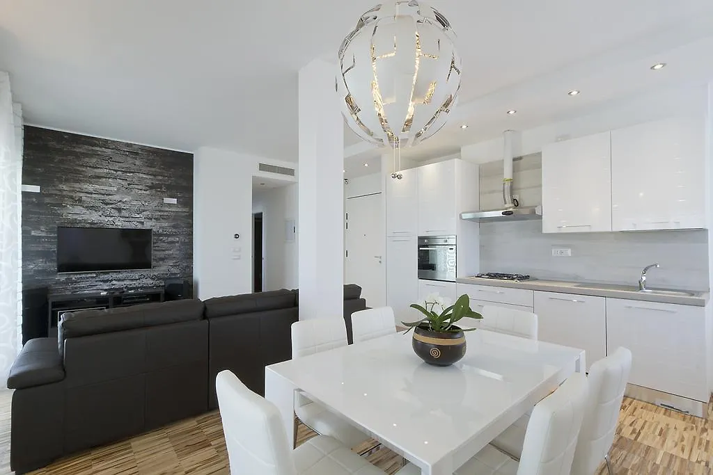 Attico Stema Luxury location